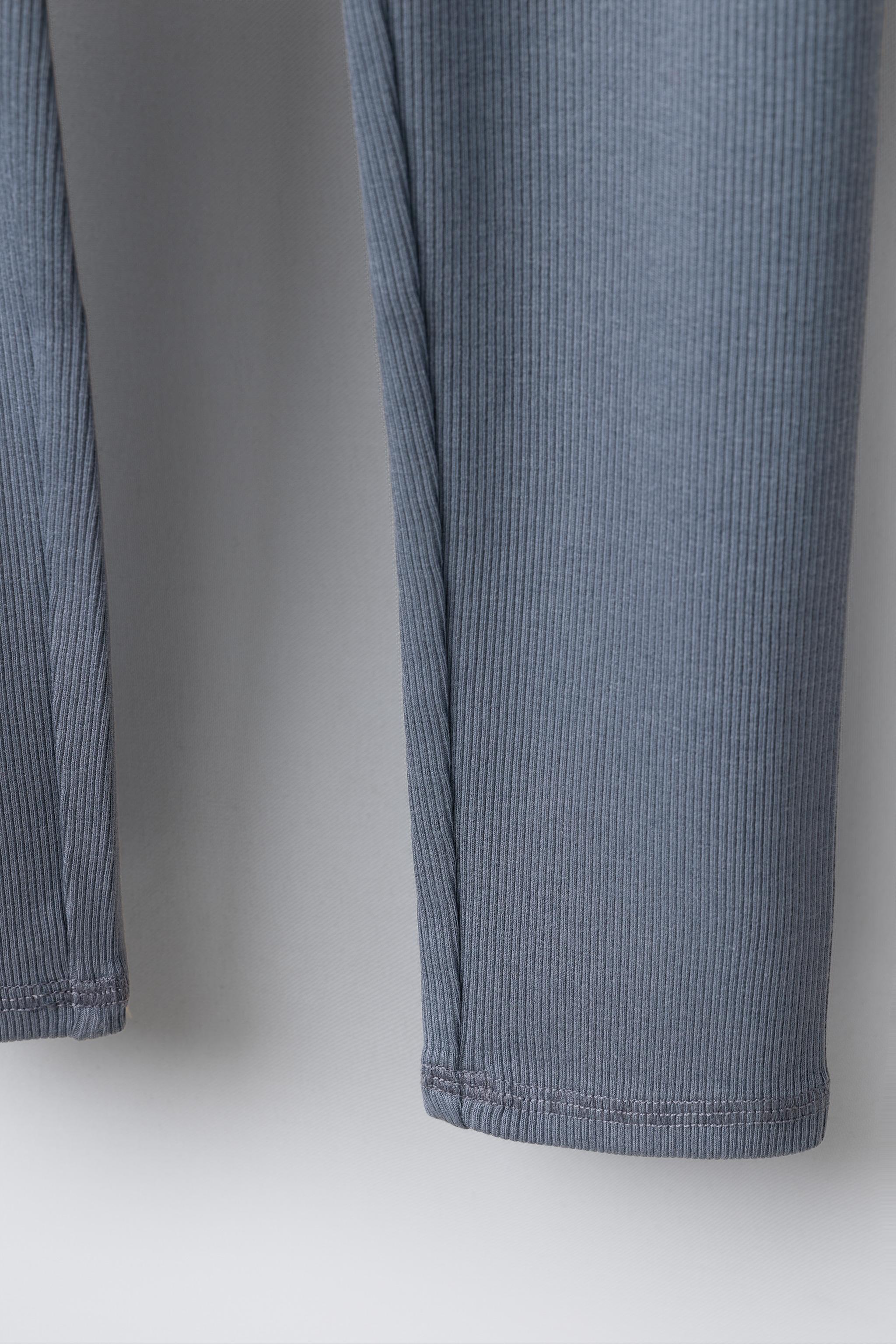 LEGGING CÔTELÉ AVEC ÉTIQUETTE EN MODAL